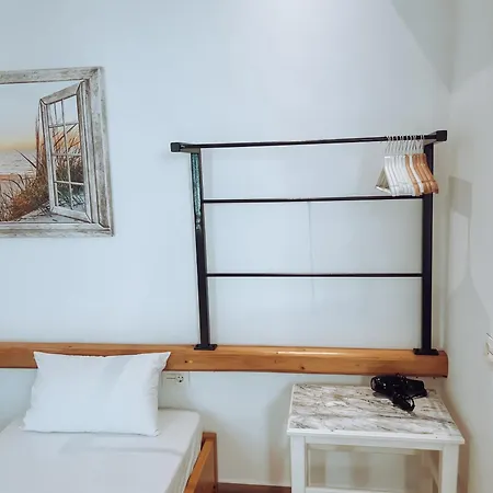 Il Centro Ίος